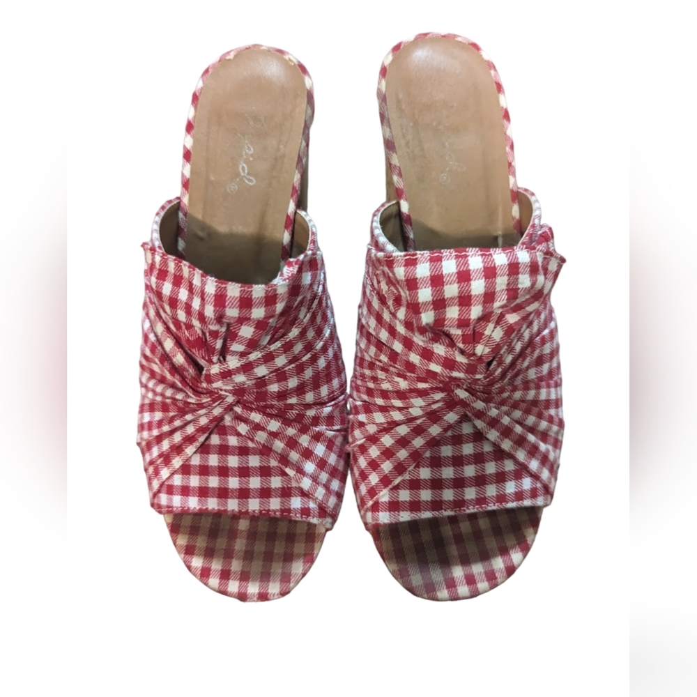 Cupid Red & White Gingham Sandals
